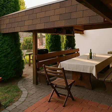 Gesamtes Haus Mit Garten - 100% Privatsphaere Vienna Esterno foto